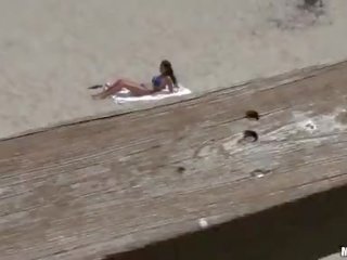 Ex novia sexy divinity en sand tiene peeked por somebody